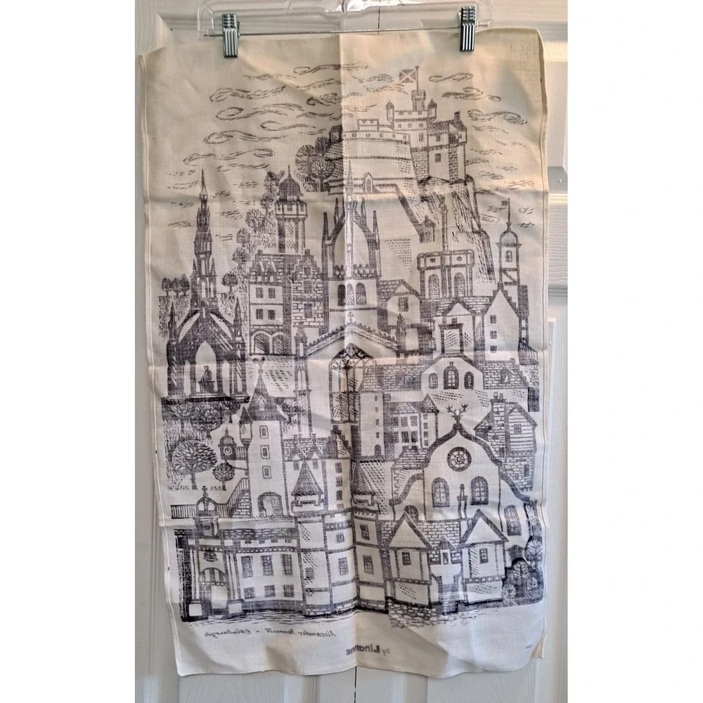 Lot‎ Of 3 Tea Towels Mary Queen Of Scots/ Edinburg /Tewkesbury Abbey